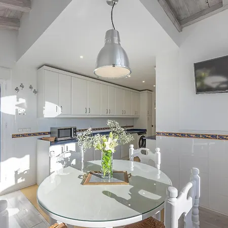 Apartment Increible Piso 4 Dorm, Terraza, Parking & Pool