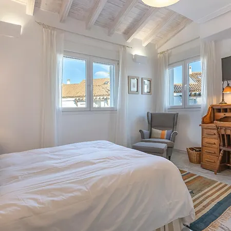 Increible Piso 4 Dorm, Terraza, Parking & Pool Apartment Marbella