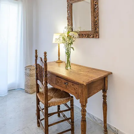 Increible Piso 4 Dorm, Terraza, Parking & Pool * Marbella