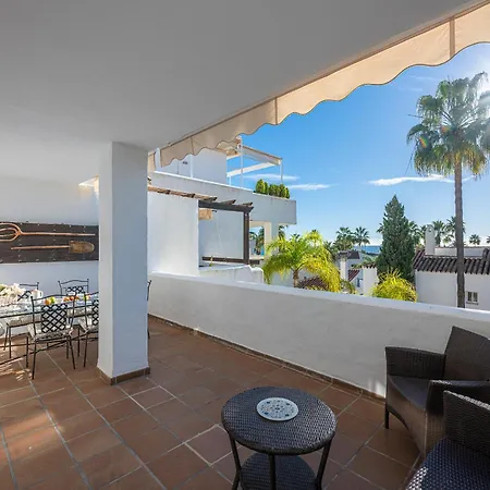 Increible Piso 4 Dorm, Terraza, Parking & Pool Marbella