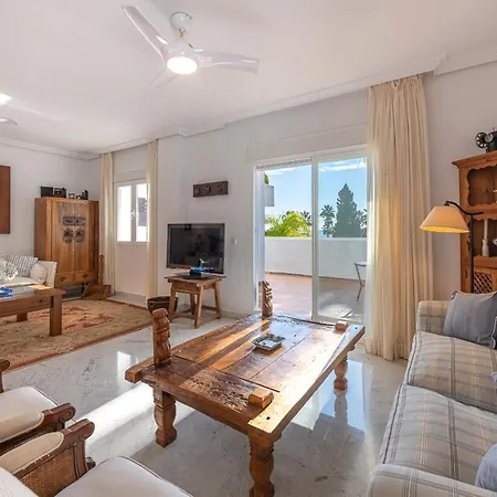 Increible Piso 4 Dorm, Terraza, Parking & Pool Apartment