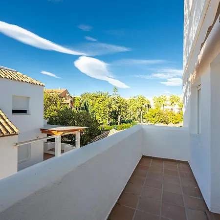 Increible Piso 4 Dorm, Terraza, Parking & Pool Apartment *