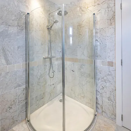 Apartment Increible Piso 4 Dorm, Terraza, Parking & Pool