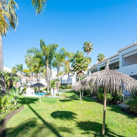 Increible Piso 4 Dorm, Terraza, Parking & Pool Apartment Marbella